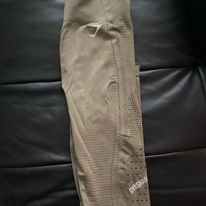 Gymshark Women’s leggings-Size M. Olive green.